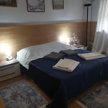 Downtown Authentic Myslym Shyri Daire